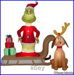 111796 Pre-Lit Grinch and Max on Sled Scene Inflatable, Green/Red/Multicolor