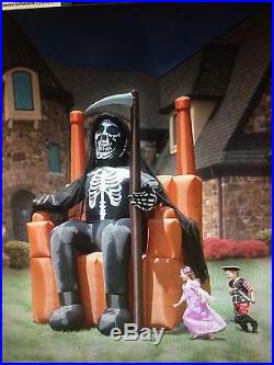 12 FOOT GRIM REAPER INFLATABLE WITH SIGH, excellant used
