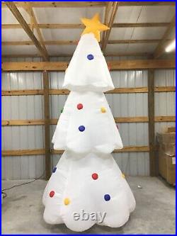 12ft Gemmy Airblown Inflatable Prototype Christmas White Tree #39926