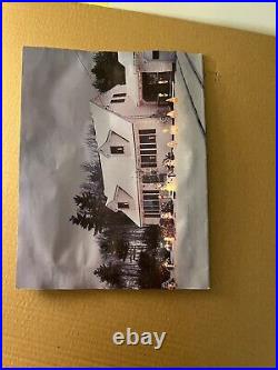 2001 UNION PRODUCTS CHRISTMAS BLOW MOLD CATALOG. GOOD CONDITION Removing Sunday