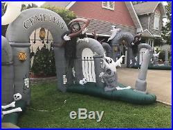 2008 10ft Long Animated Gemmy Airblown Inflatable Cemetery Archway