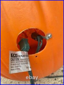 28 Lighted Halloween Blow Mold Jack-O-Lantern Pumpkin Black Cat TPI Canada'94
