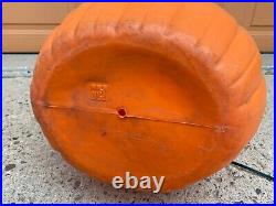 28 Lighted Halloween Blow Mold Jack-O-Lantern Pumpkin Black Cat TPI Canada'94