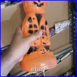(2) SCARECROW PUMPKIN BLOW MOLD JACK-O-LANTERN 13.5 TALL Halloween Light Up (2) SCARECROW PUMPKIN BLOW MOLD JACK-O-LANTERN 13.5 TALL Halloween Light Up