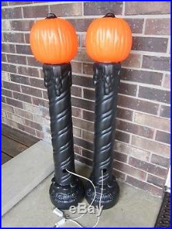 2 Vtg Halloween Blow Mold Jack O Lantern Pumpkin Head Candle Lamp Post Light Up