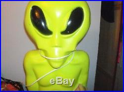 36 Space Alien Green Blow Mold Light Up General Foam Plastics USA Halloween