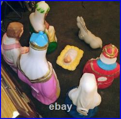 7 Set Large-Size Vintage EMPIRE NATIVITY Plastic BLOW MOLDS, Holy Family Wisemen