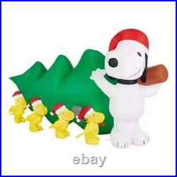 7 ft Wide LED Snoopy Pulling Tree, Woodstock Scene Christmas Airblown Inflatable