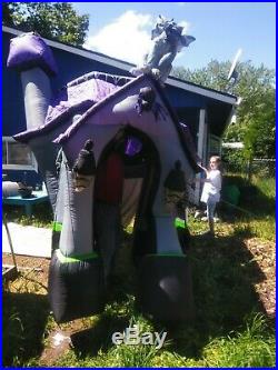 9' Tower GEMMY Haunted House Halloween Airblown Inflatable Gargoyle issues READ