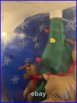 AIRBLOWN GEMMY Inflatable Snow Globe Here Comes SANTA Claus Reindeer Rotating