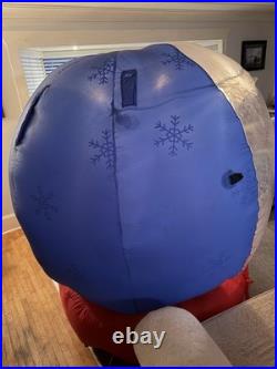 AIRBLOWN GEMMY Inflatable Snow Globe Here Comes SANTA Claus Reindeer Rotating