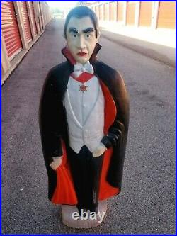 Bela Lugosi Dracula Vampire Blow Mold Halloween Lighted Featherstone 42 Tall