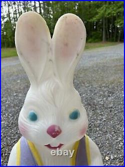 Blow Mold Rabbit 1994 Egg Paintbrush Pastel 34 Inches TPI