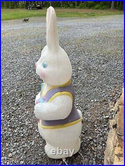 Blow Mold Rabbit 1994 Egg Paintbrush Pastel 34 Inches TPI