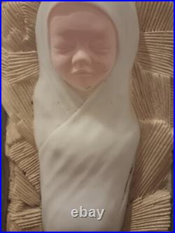 Blow Mold Rare Tpi Nativity Set