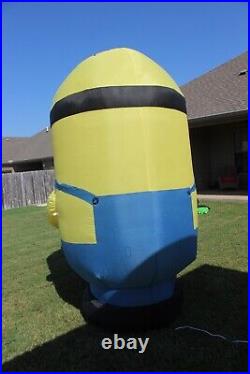 Despicable Me Halloween Minion Carl Airblown Inflatable 8 1/2 Feet & Box Gemmy