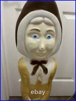 Don Featherstone Union Thanksgiving Pilgrim Couple Blow Mold Man Woman