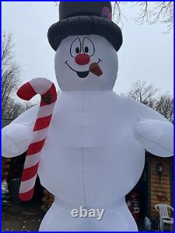 Frosty The Snowman Giant 18 Foot Inflatable, Excellent Pics Taken 12/2/23