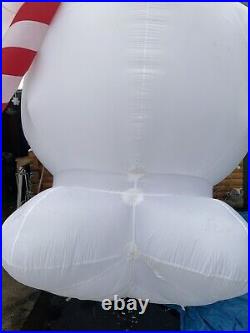 Frosty The Snowman Giant 18 Foot Inflatable, Excellent Pics Taken 12/2/23