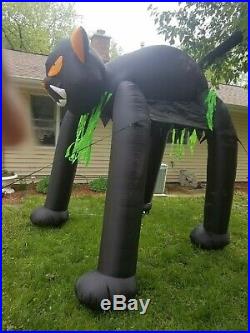 GEMMY HUGE 11 ft Tall Airblown Inflatable Light Up Cat WALK THRU ARCHWAY TESTED