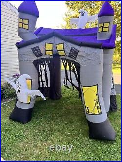 Gemma Air Blown Inflatable Haunted House. 9 Ft Tall Very Good Cond. Collectable