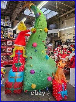 Gemmy 10ft Tall Dr. Seuss Grinch with Christmas Tree and Max Christmas Inflatable