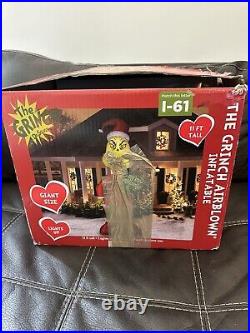 Gemmy 11ft Tall Dr Seuss Grinch with Ornament Giant Christmas Inflatable