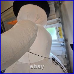Gemmy 8ft Tall Airblown Inflatable Light Up Snowman RARE 2002 with box