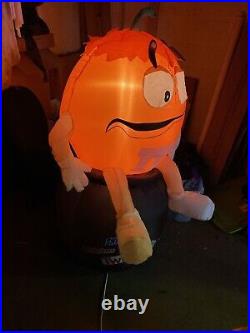 Gemmy Airblown Halloween M&M Moving On Cauldron Lighted Inflatable Read As Is