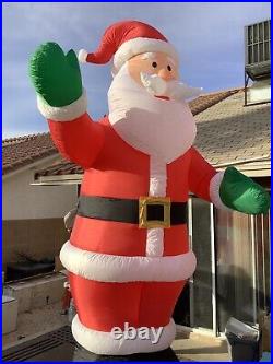 Gemmy Airblown Inflatable 12' Tall Giant Lighted Santa Claus With Box