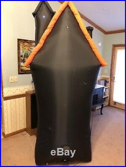 Gemmy Airblown Inflatable 8 Halloween Skeleton Haunted House Great Shape