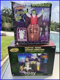 Gemmy Airblown Inflatable Animated Dracula Coffin & Haunted House For Repair