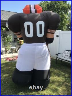 Gemmy Airblown Inflatable NFL Cleveland Browns Player 8ft Lighted Yard Decor