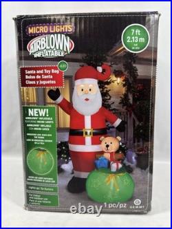 Gemmy Airblown Inflatable Santa 7 Feet Tall
