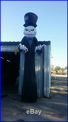 Gemmy Halloween Airblown Inflatable Colossal Pumpkin Skeleton Reaper 16' Blow Up