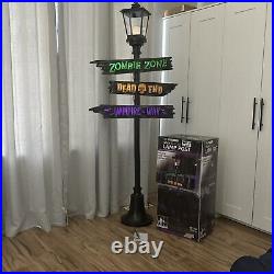 Gemmy Halloween Short Circuit Lamp Post Flickering Lights & Signs Working Withbox