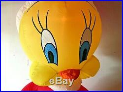 Gemmy LOONEY TUNES Tweety Bird 8ft Airblown Lighted Inflatable Christmas 2004