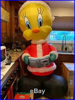 Gemmy LOONEY TUNES Tweety Bird Airblown Lighted Inflatable Christmas 2004 8ft