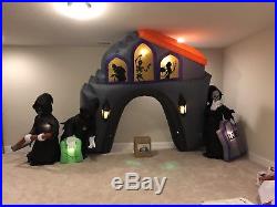 Gemmy Prototype Halloween Airblown Inflatable Animated Graveyard Archway Scene