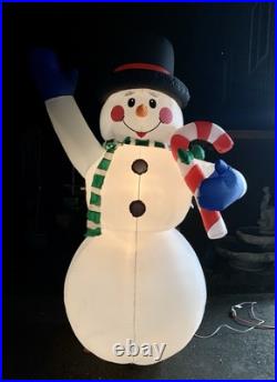 Gemmy Snowman Christmas Holiday Giant 8' Airblown Inflatable Lights Up RARE
