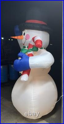 Gemmy Snowman Christmas Holiday Giant 8' Airblown Inflatable Lights Up RARE