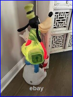Goofy Disney Blow Mold-Santa's Best, All Original, 36, Excellent Condition