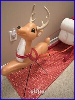 Grand Venture Santa Sleigh and Reindeer With Antlers/Stand Reins Make Offer