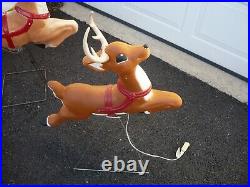 HUGE Lighted Santa Claus Sleigh Reindeer Christmas Blow Molds must be picked up