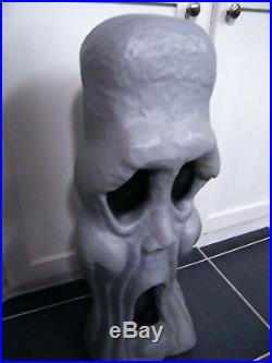 Halloween 28 Tombstone Zombie Blow Mold Skeleton Face Lights Up