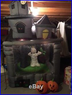 Halloween Haunted House Carousel Inflatable