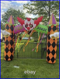 Halloween Inflatable Clown Archway With Sound Gemmy