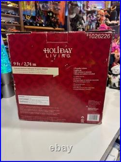 Holiday Living 9-ft/2,74m Animated Airblown Helicopter Penguins Inflatable