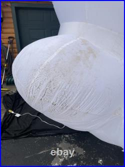 Huge Frosty The Snowman 18 Foot Inflatable With 2 Kaleidoscope Light & Led