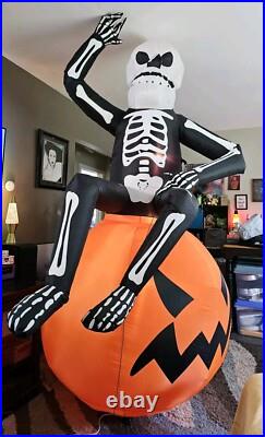 Inflatable Skeleton 8ft TOTALLY GHOUL On Pumpkin Vintage Kmart Works! 8